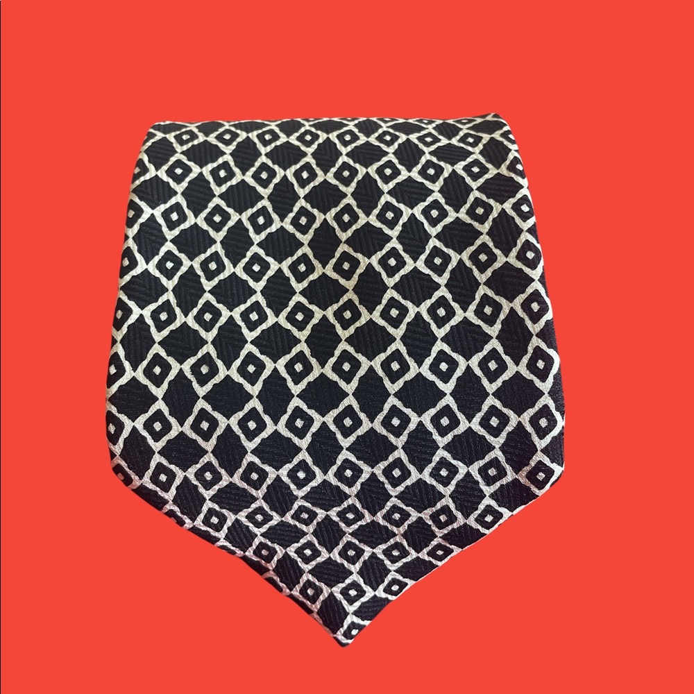 Ralph Lauren Black/White 100% Silk Hand Finished Tie